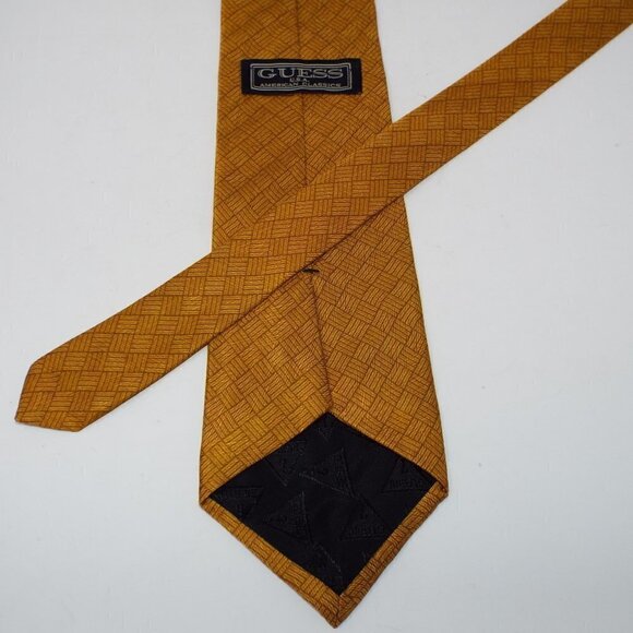 Guess Silk Tie Bundle - Picture 6 of 9